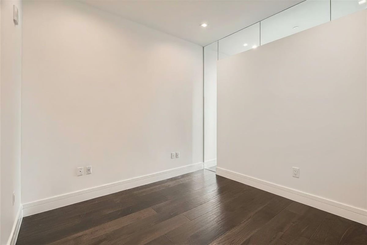 Primary bedroom at 501 West Ave Unit #1306 - 1 bed 1 bath home