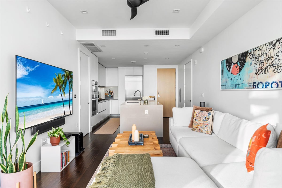Primary bedroom at 501 West Ave Unit #2502 - 1 bed 1 bath home