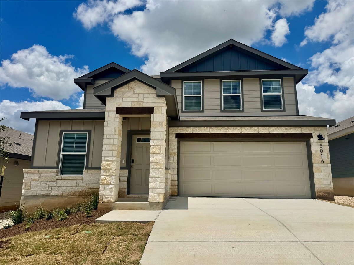 View 5016 Stockton LN in Lexington Parke 5016 Stockton LN - front exterior - Luxury home in Lexington Parke, Del Valle, TX