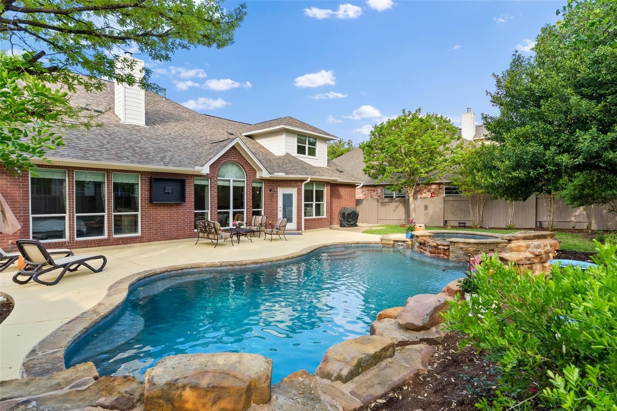 View 502 Madisons Way in Buttercup Crk Ph V Sec 01-A 502 Madisons Way - front exterior - Luxury home in Buttercup Crk Ph V Sec 01-A, Cedar Park, TX