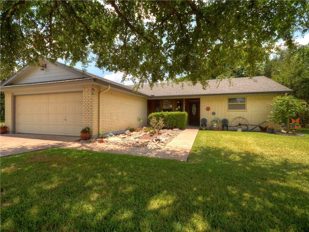 50209 Iron Horse TRLR - front exterior - Luxury home in Georgetown, TX