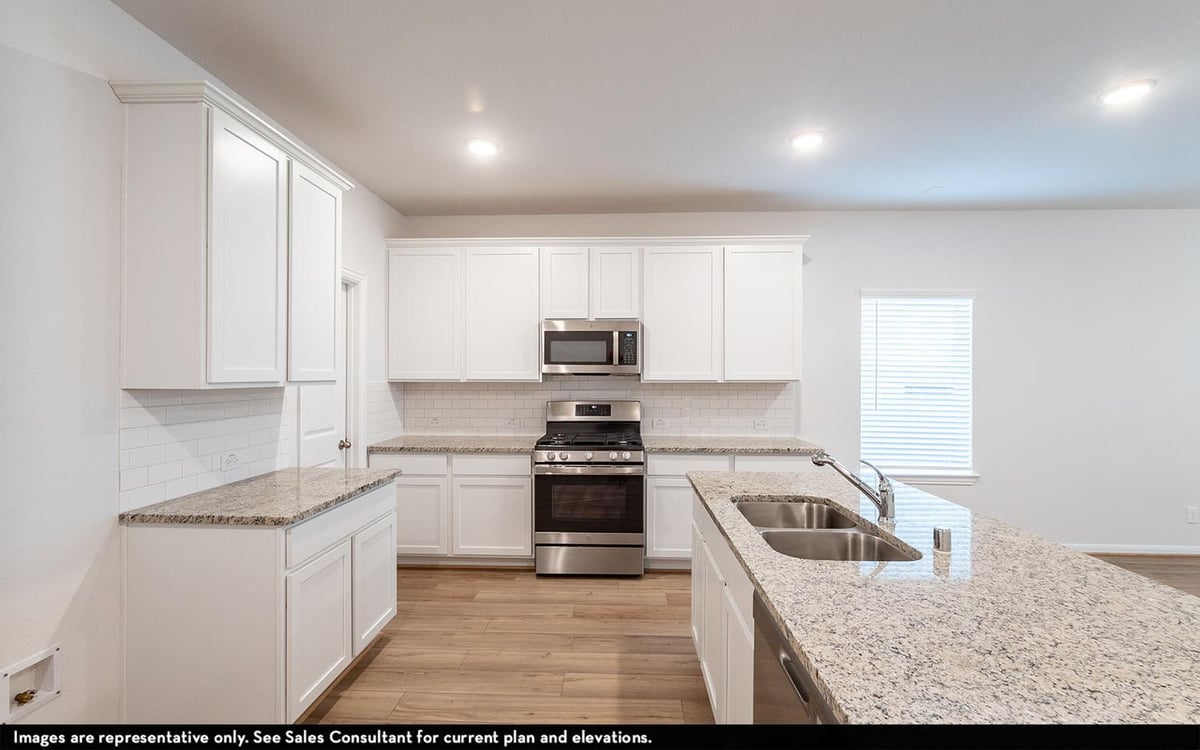 Living area at 503  Estuary Dr - 3 bed 2 bath home
