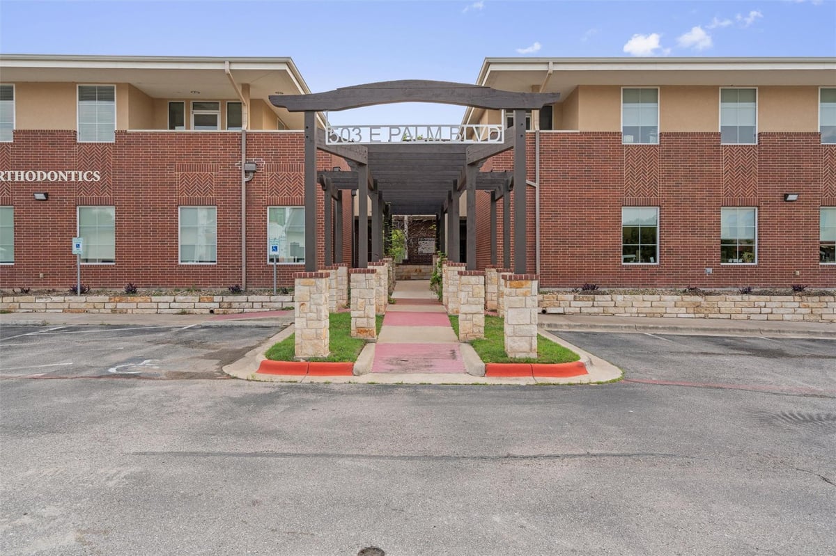 View 503 Palm Valley Blvd E Unit #210 in 9960MR2PD - Palm Valley Professional & Medical Sui 503 Palm Valley Blvd E Unit #210 - front exterior - Luxury home in 9960MR2PD - Palm Valley Professional & Medical Sui, Rou...