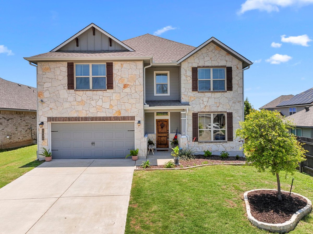 View 5030 Dickinson LOOP in Three Creeks Ph V 5030 Dickinson LOOP - front exterior - Luxury home in Three Creeks Ph V, Belton, TX