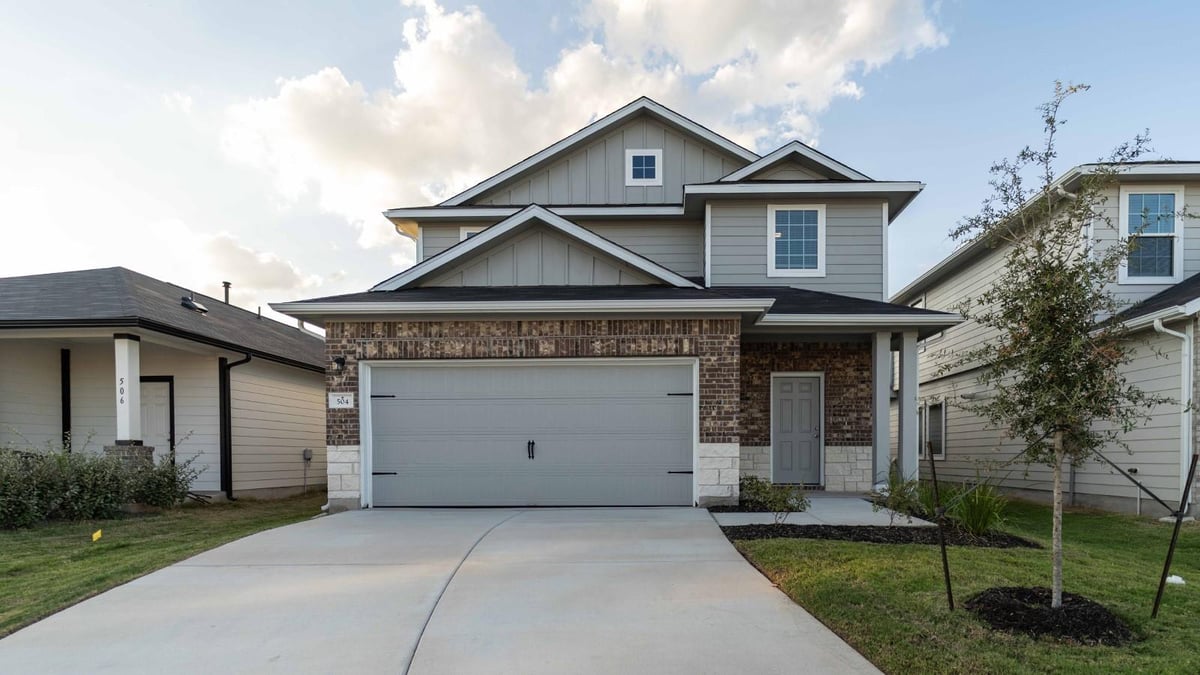 View 504 Estuary Dr in Sunset Oaks 504 Estuary Dr - front exterior - Luxury home in Sunset Oaks, Maxwell, TX