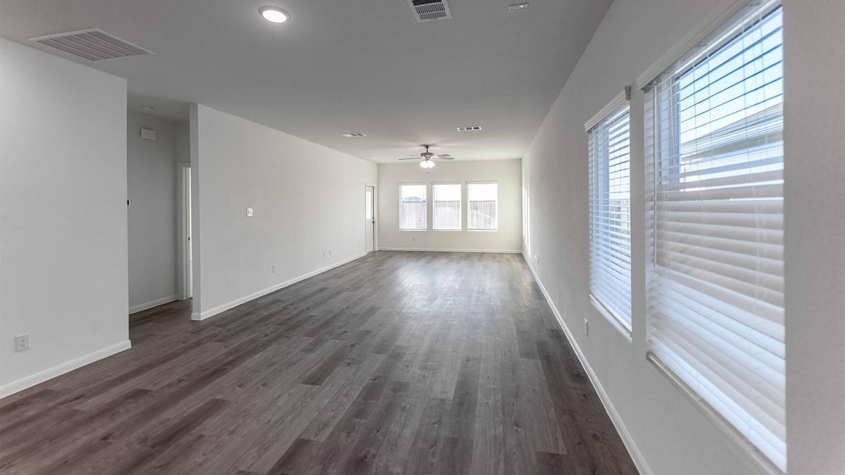 Living area at 504 Estuary Dr - 4 bed 2 bath home