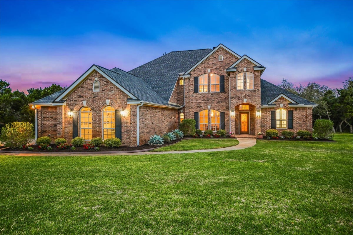 504 Saddlehorn DR - property photo 1 - Luxury home in Saddletree Ranch Sec 03, Dripping Springs, TX