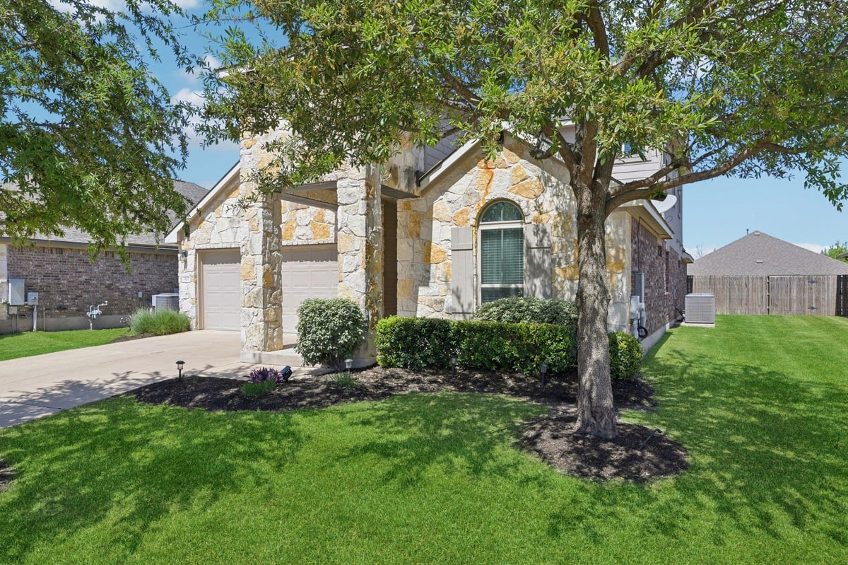 View 505 Buttermilk Ln in Northside Mdw Ph 2 505 Buttermilk Ln - front exterior - Luxury home in Northside Mdw Ph 2, Leander, TX