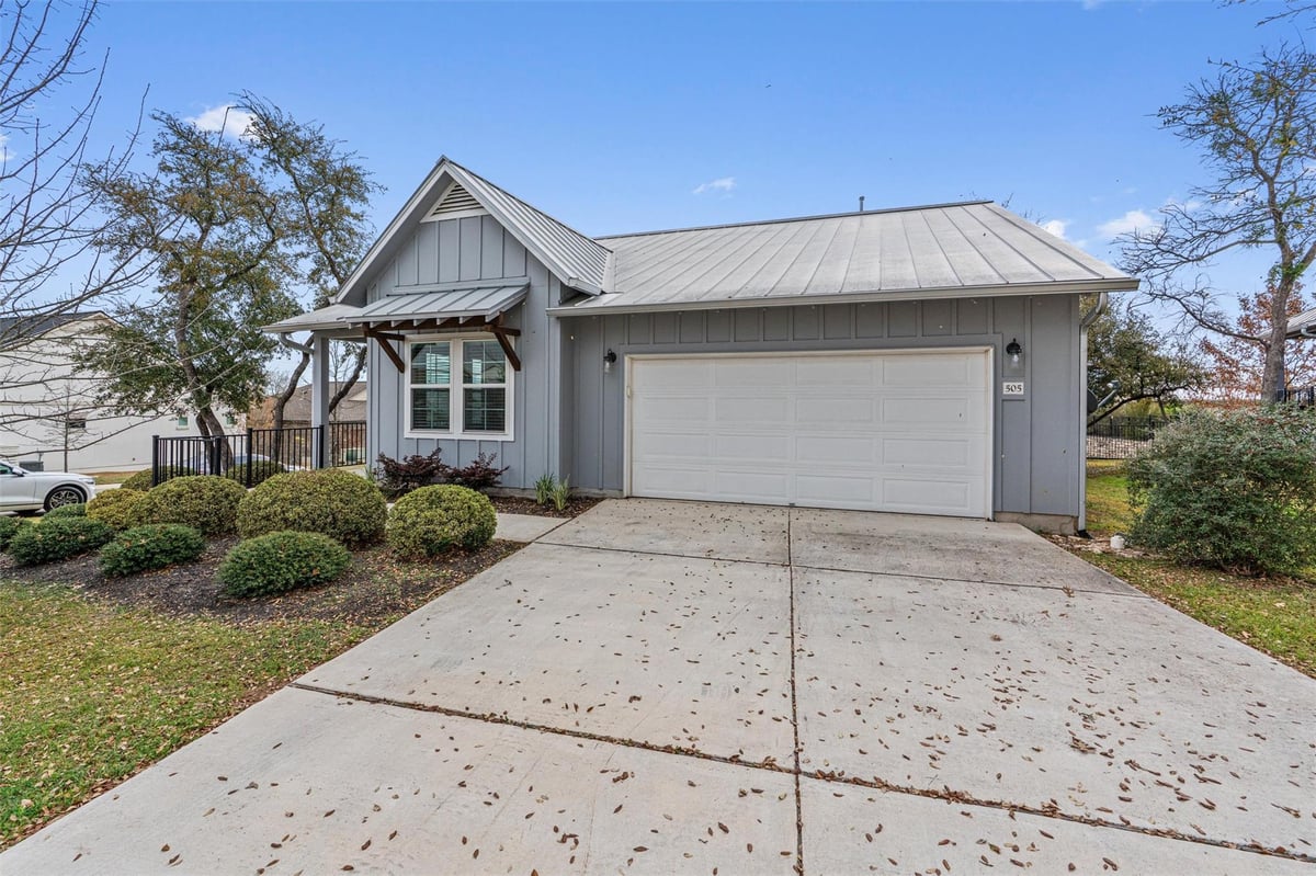 Primary bedroom at 505 Flying Orchid Dr - 2 bed 2 bath home