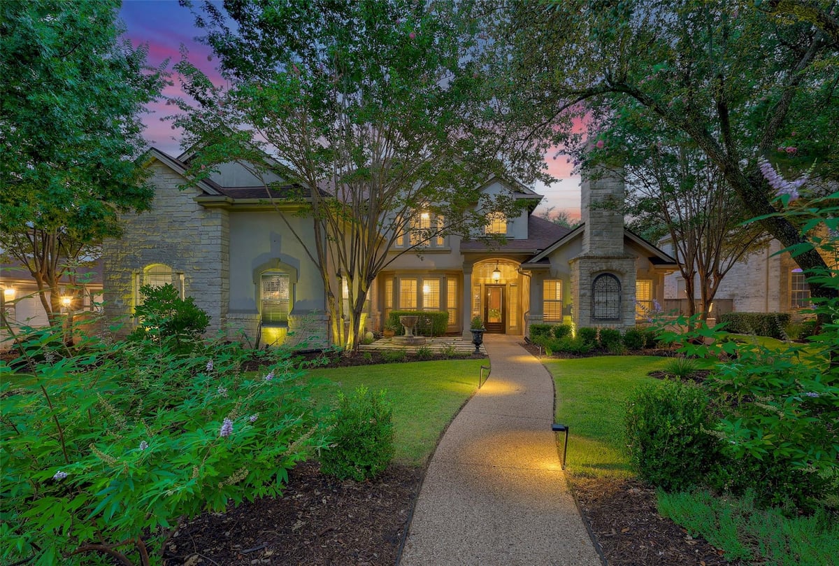 View 507 Champions DR in Reserve At Berry Creek Sec 01D Ph 01 507 Champions DR - front exterior - Luxury home in Reserve At Berry Creek Sec 01D Ph 01, Georgetown, TX
