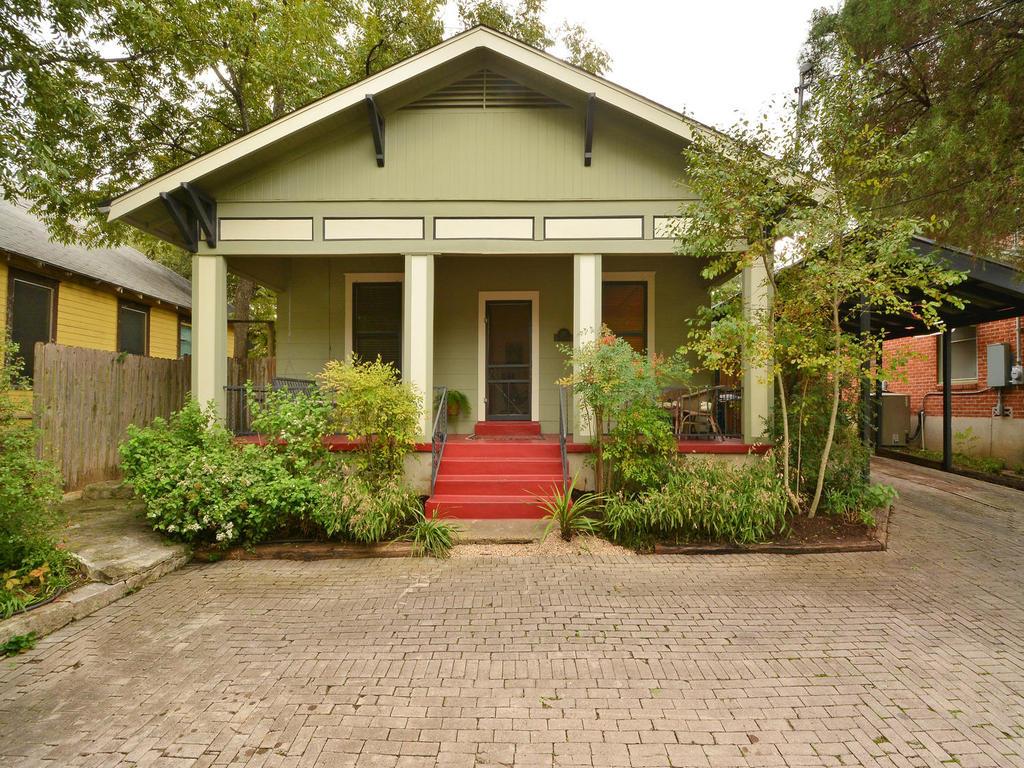 View 507 E Live Oak St in Travis Heights 507 E Live Oak St - property photo 1 - Luxury home in Travis Heights, Austin, TX