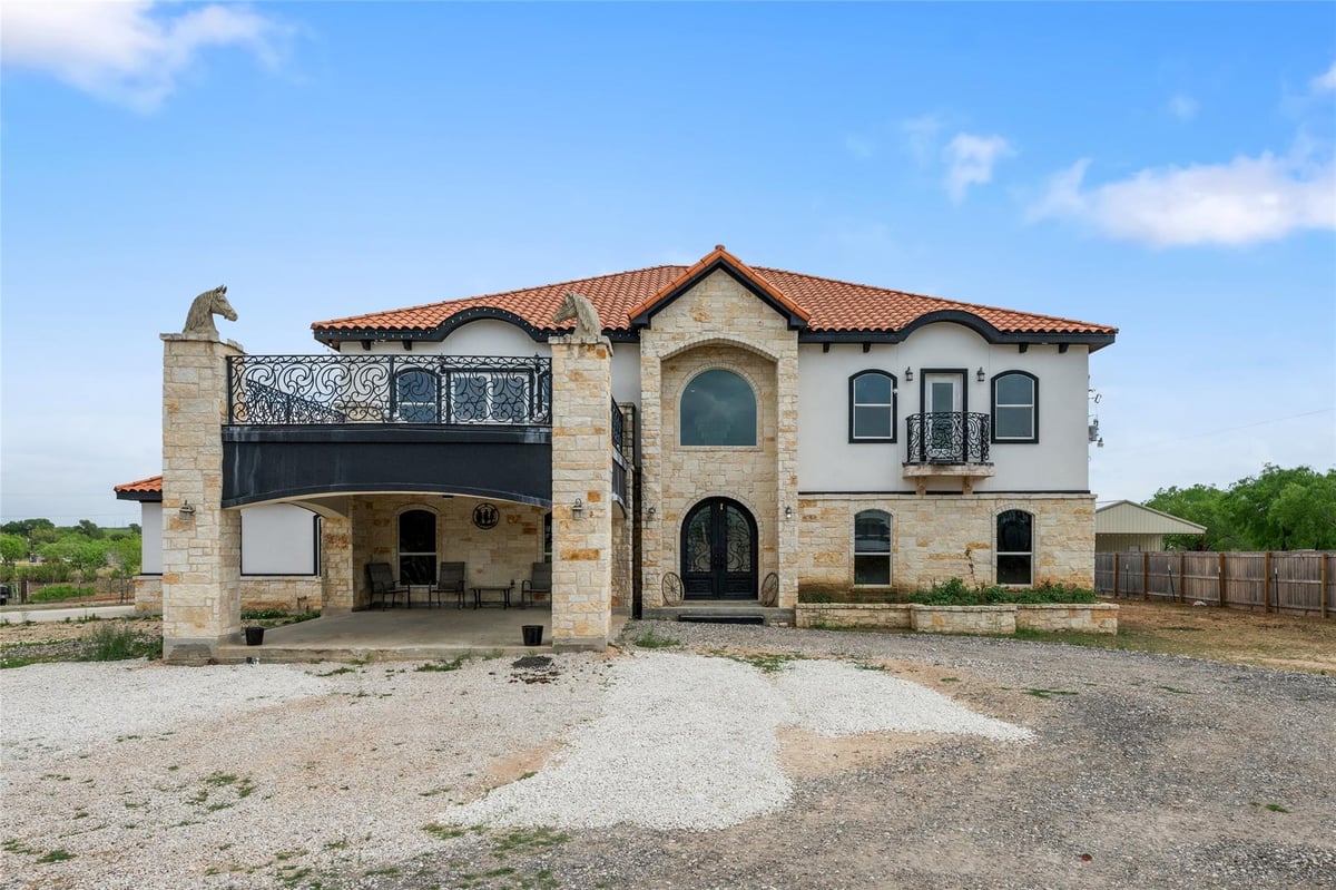 View 507 Rawhide Rd in Jackson Estates 507 Rawhide Rd - front exterior - Luxury home in Jackson Estates, Seguin, TX