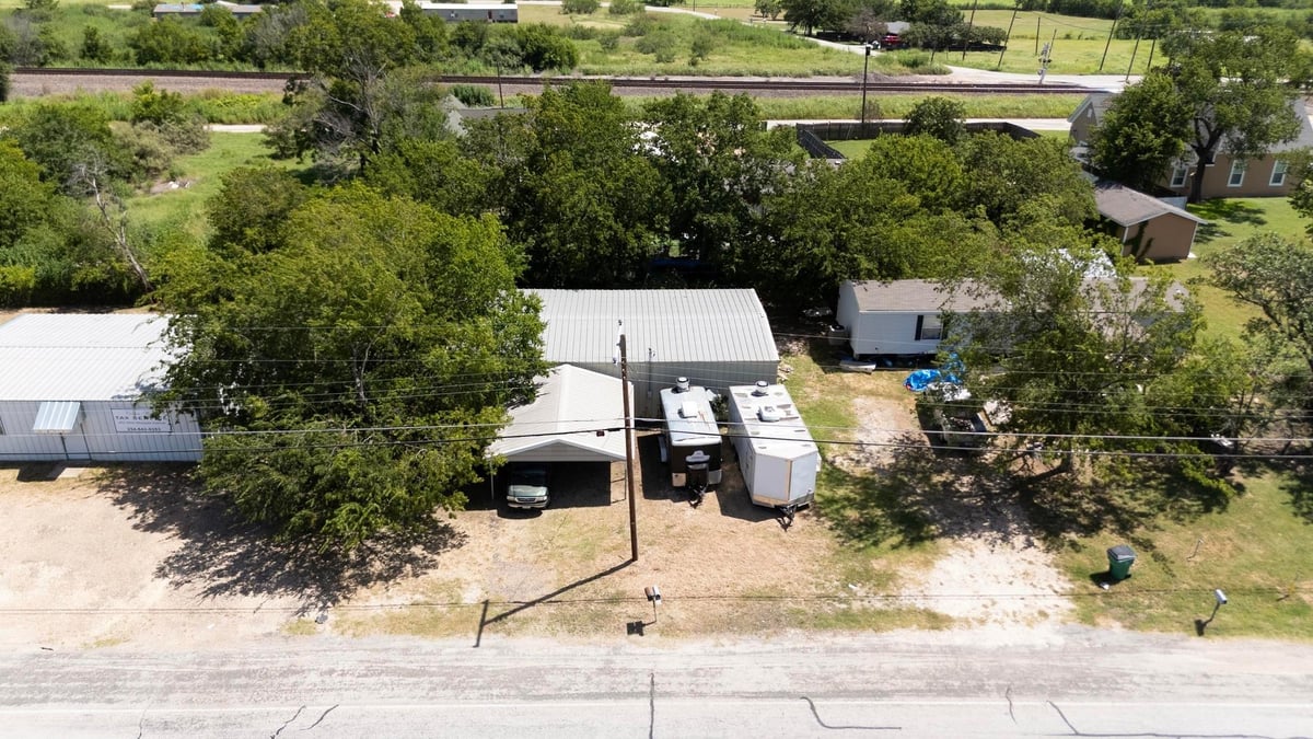 View 508 W Mesquite Ave in Rogers 508 W Mesquite Ave, photo 1 of 27, Rogers, Rogers, TX