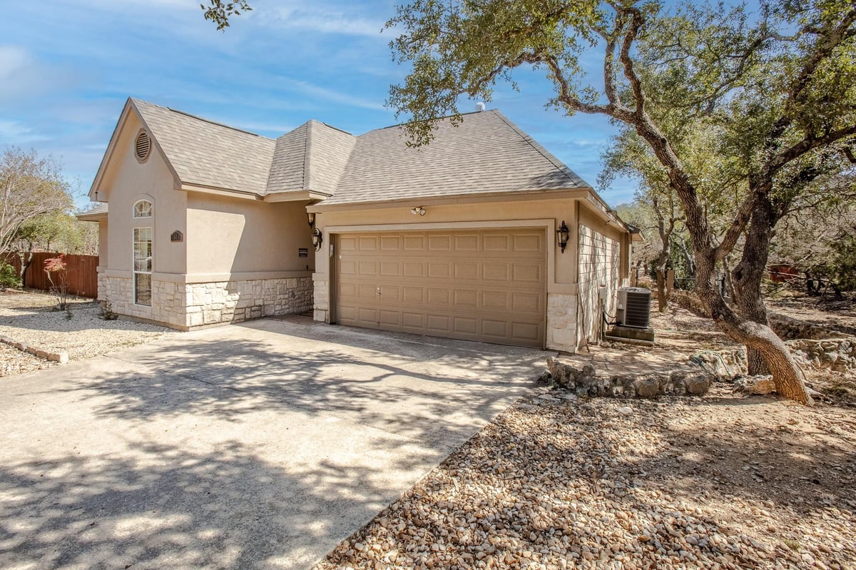Primary bedroom at 51 Long Bow Ln - 3 bed 2 bath home