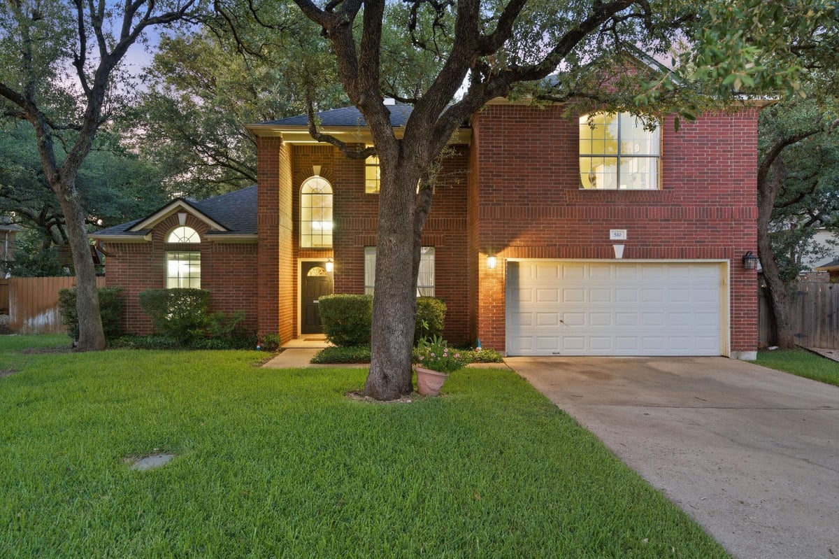 View 510 Brookstone CT in Oaklands Sec 03-B 510 Brookstone CT - property photo 1 - Luxury home in Oaklands Sec 03-B, Round Rock, TX