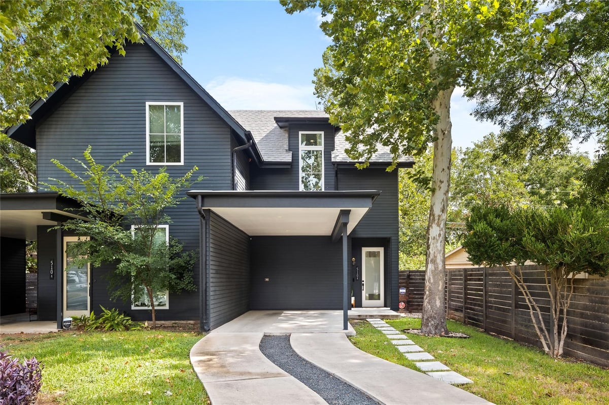 View 510 Sacramento DR Unit #B in South Park Sec 01 510 Sacramento DR Unit #B - property photo 1 - Luxury home in South Park Sec 01, Austin, TX