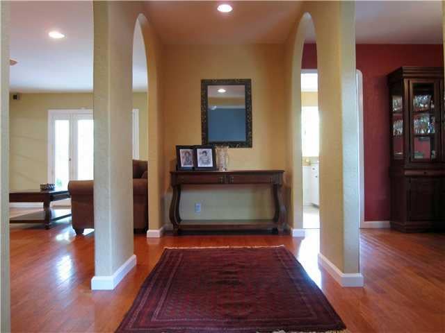 View 5101 Turnabout Ln in Turnabout Terrace 5101 Turnabout Ln - property photo 1 - Luxury home in Turnabout Terrace, Austin, TX