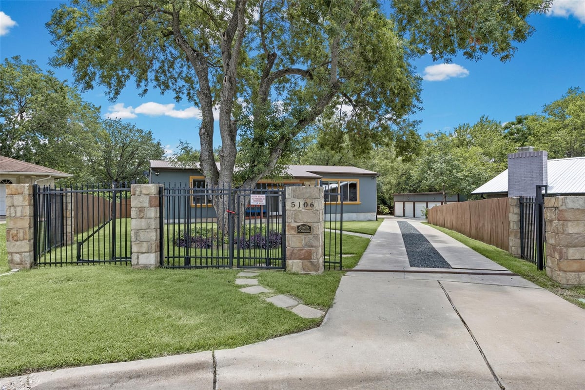View 5106 Spruce CV in Peppertree Park Sec 02 5106 Spruce CV - property photo 1 - Luxury home in Peppertree Park Sec 02, Austin, TX