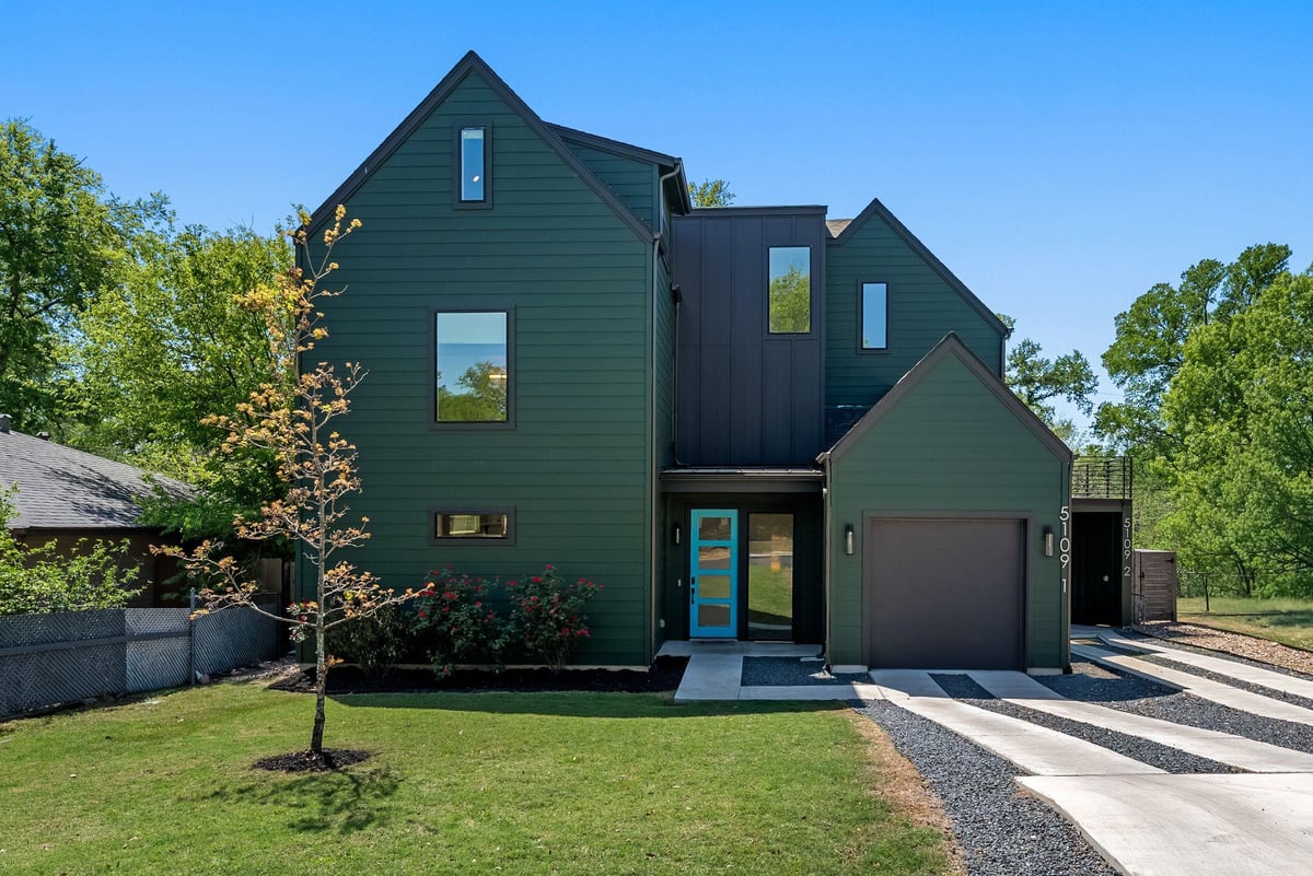 View 5109 Stone Gate Dr Unit #1 in Stone Gate 5109 Stone Gate Dr Unit #1 - front exterior - Luxury home in Stone Gate, Austin, TX