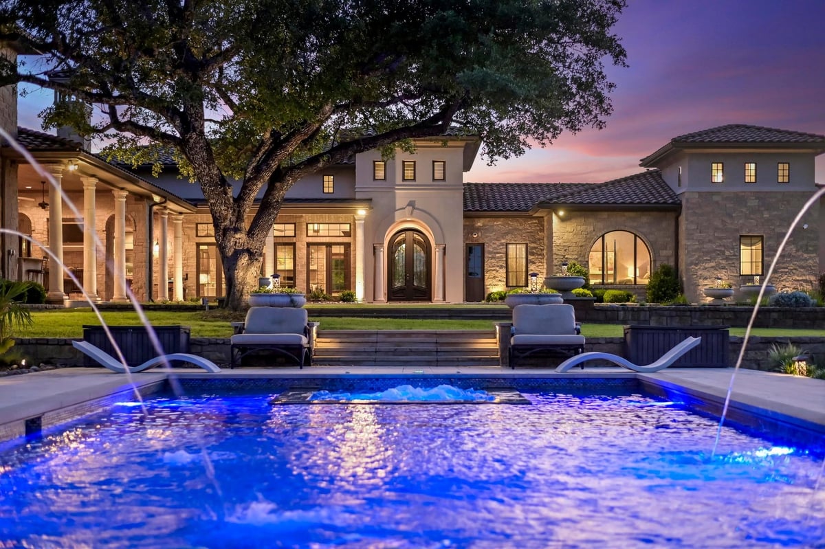 View 511 County Road 262 in Joyner 511 County Road 262 - pool area with 511 County Road 262 in Georgetown - Luxury home in Joyner, Georgetown, TX
