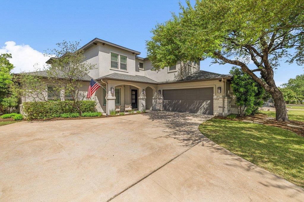 511 Hurst Creek Rd - front exterior - Luxury home in Lakeway Sec 24-C, Austin, TX