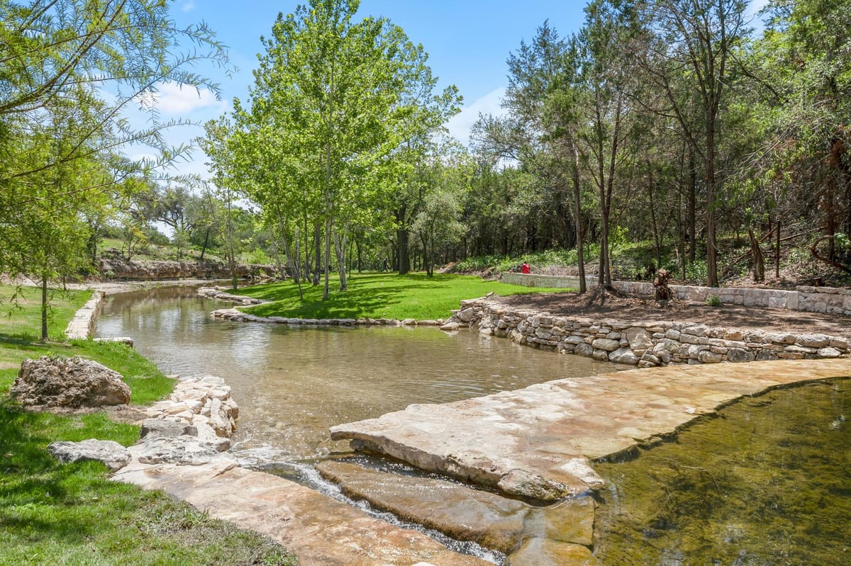 View 5115 Twin Acres DR in Woodhaven 5115 Twin Acres DR - property photo 1 - Luxury home in Woodhaven, Austin, TX