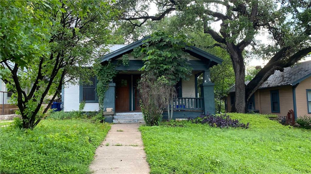 View 512 E Monroe ST in Fairview Park 512 E Monroe ST - front exterior - Luxury home in Fairview Park, Austin, TX