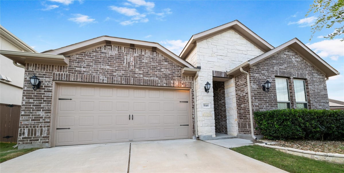 View 5146 Veranda TER in Vizcaya Ph 3F 5146 Veranda TER - front exterior - Luxury home in Vizcaya Ph 3F, Round Rock, TX