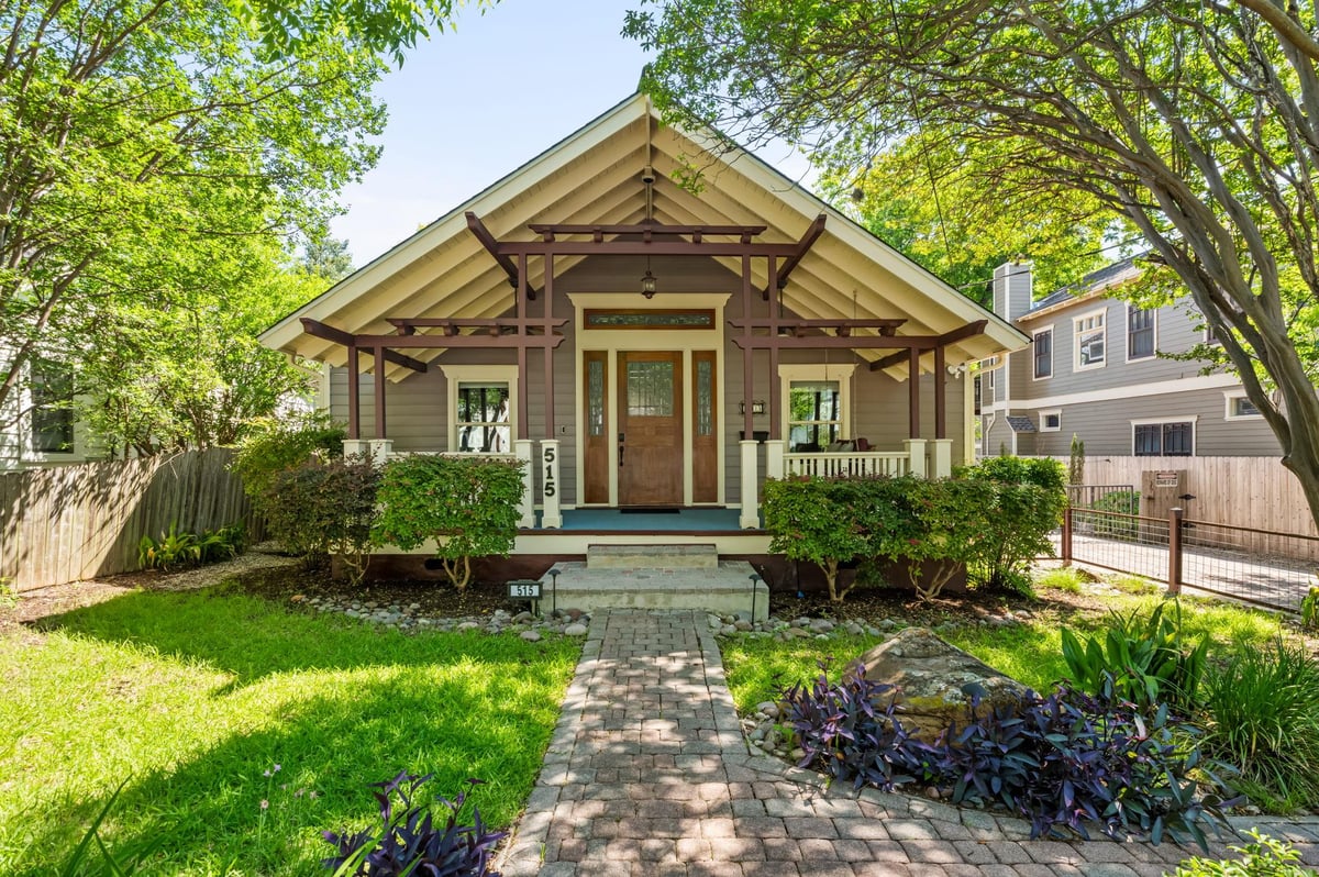 View 515 E 49th ST in Grubb 515 E 49th ST - front exterior - Luxury home in Grubb, Austin, TX