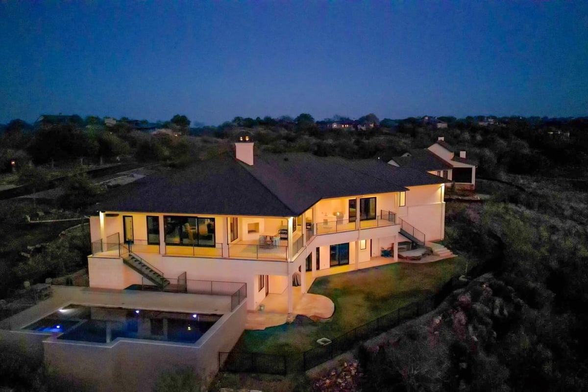 View 520 The Trails Pkwy in The Trails Of Lake LBJ 520 The Trails Pkwy - front exterior - Luxury home in The Trails Of Lake LBJ, Horseshoe Bay, TX