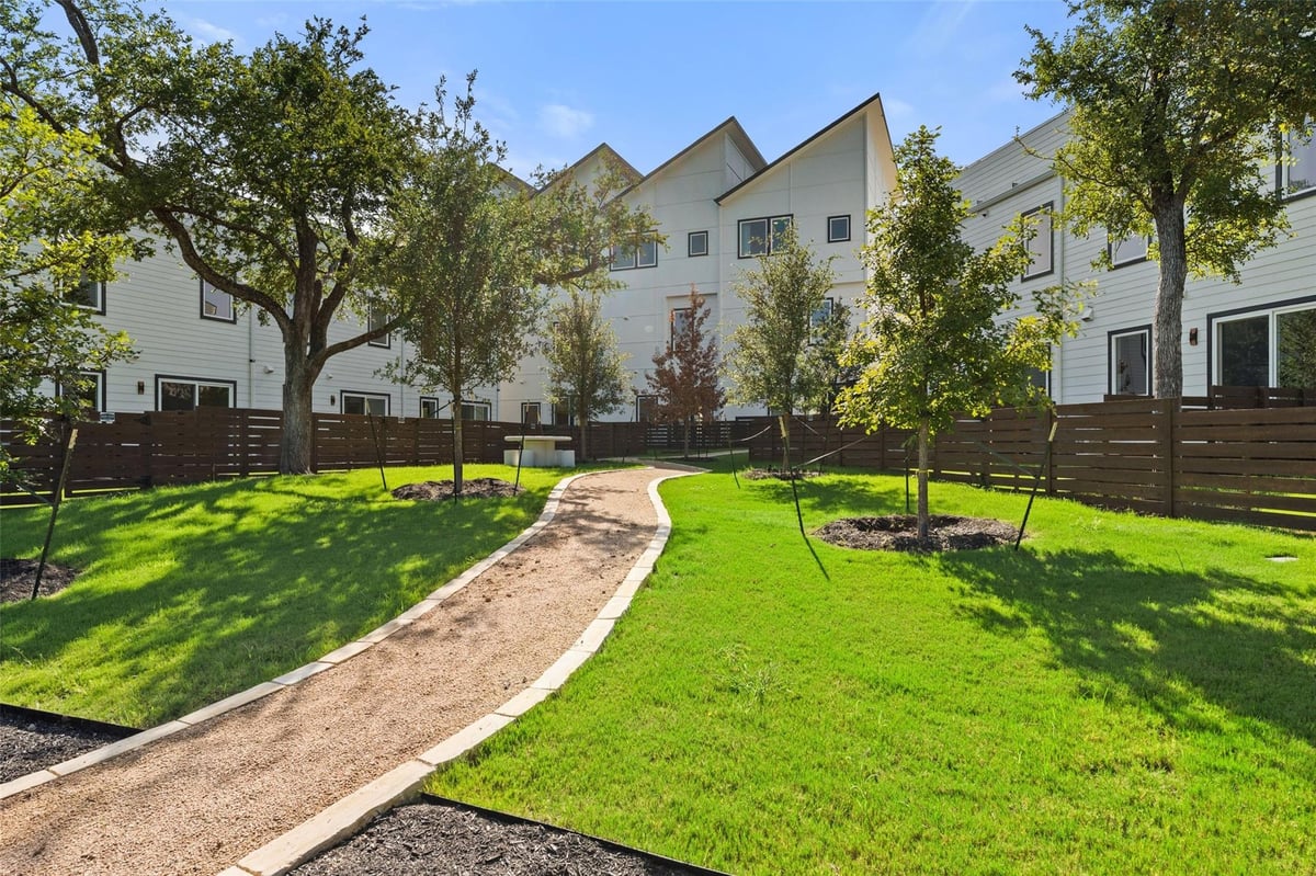 View 5201 E E. MLK Jr BLVD Unit #6106 in Stone Gate 5201 E E. MLK Jr BLVD Unit #6106 - property photo 1 - Luxury home in Stone Gate, Austin, TX