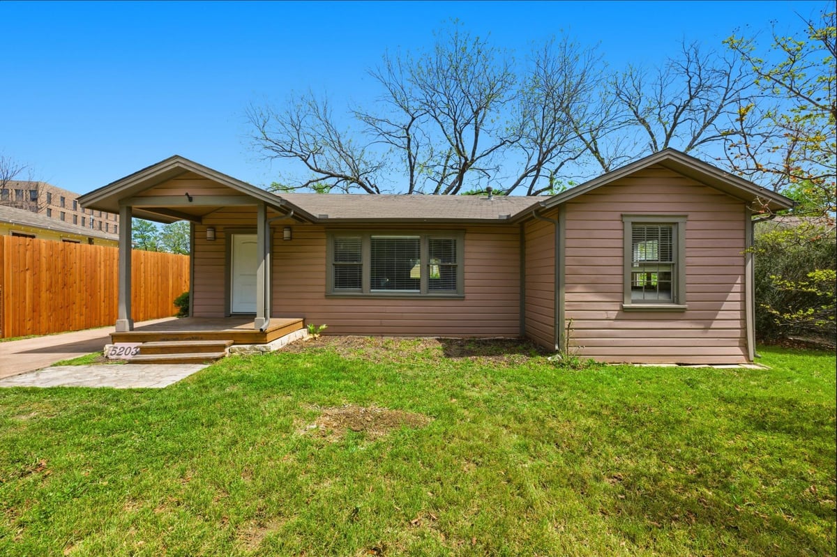 5203 Valley Oak Dr - front exterior - Luxury home in Highland Park West, Austin, TX