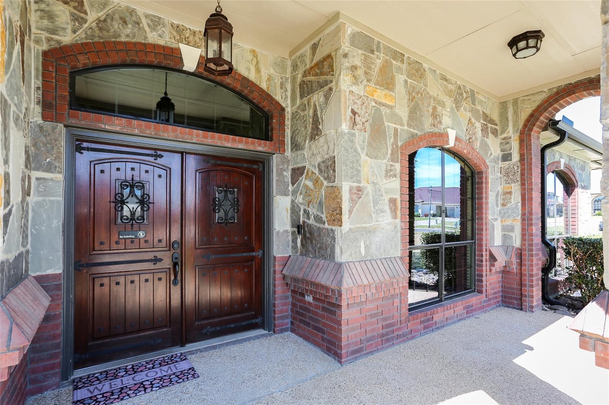 Primary bedroom at 5207 Driftwood Ct - 5 bed 3 bath home