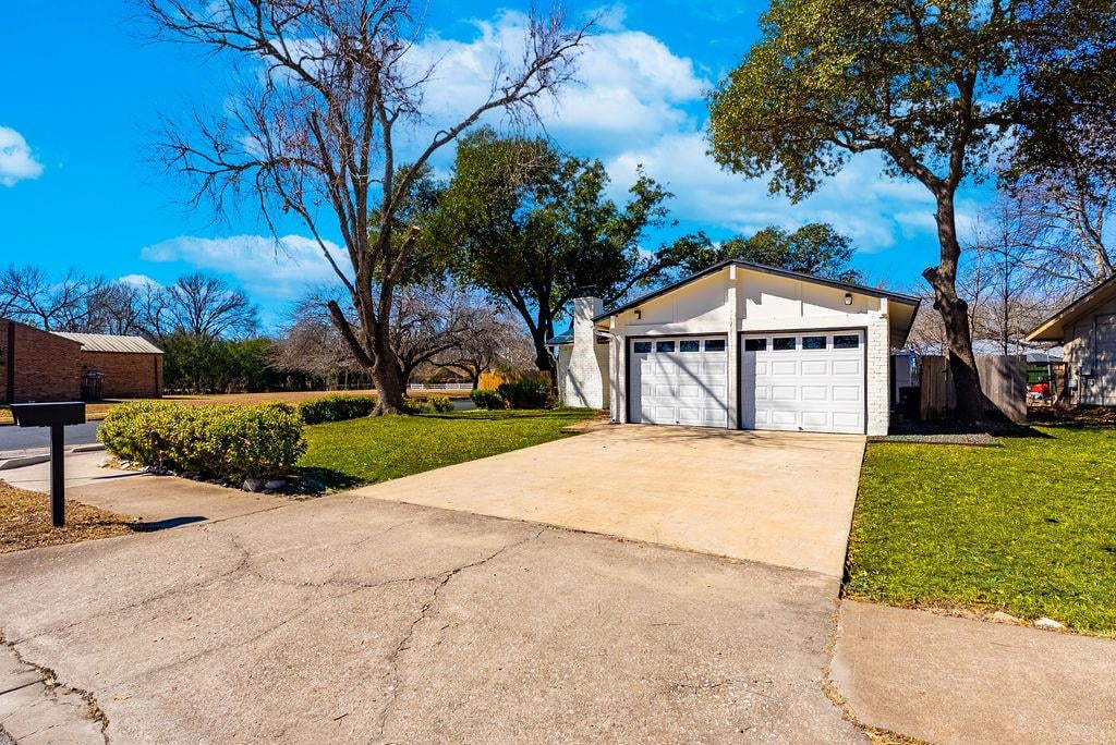 View 5210 Hedgewood DR in Community Fairview Sec 06 5210 Hedgewood DR - property photo 1 - Luxury home in Community Fairview Sec 06, Austin, TX