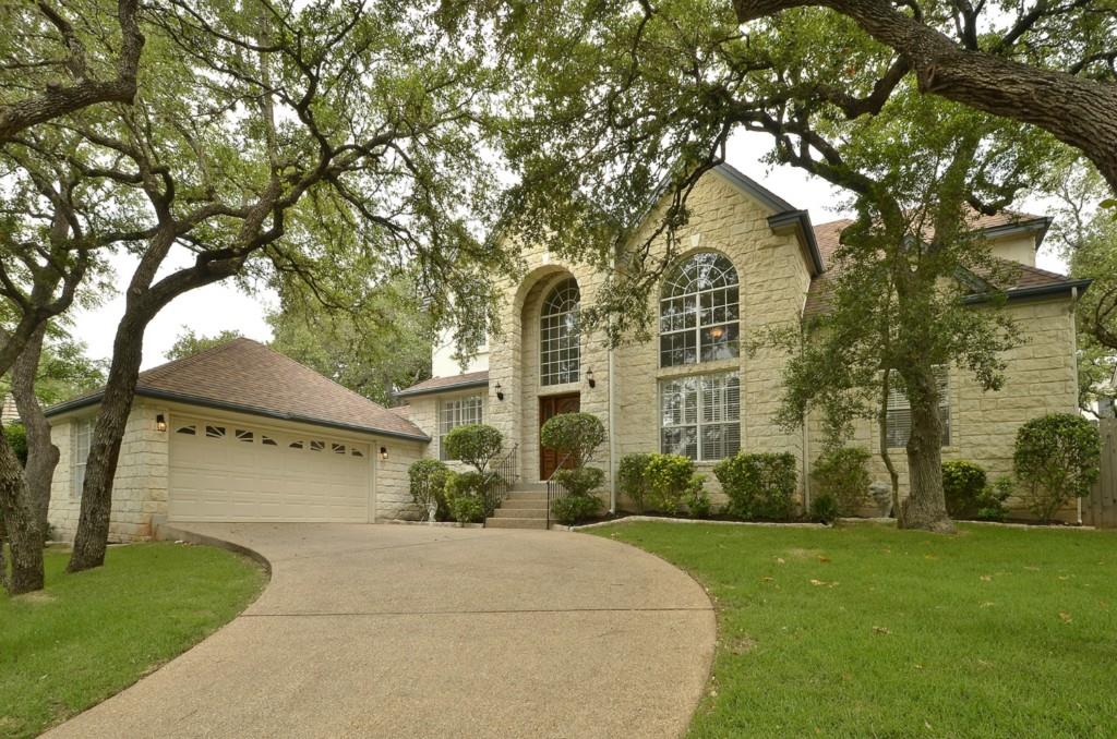 View 5210 S Scout Island CIR in Courtyard Ph 03-A 5210 S Scout Island CIR - front exterior - Luxury home in Courtyard Ph 03-A, Austin, TX