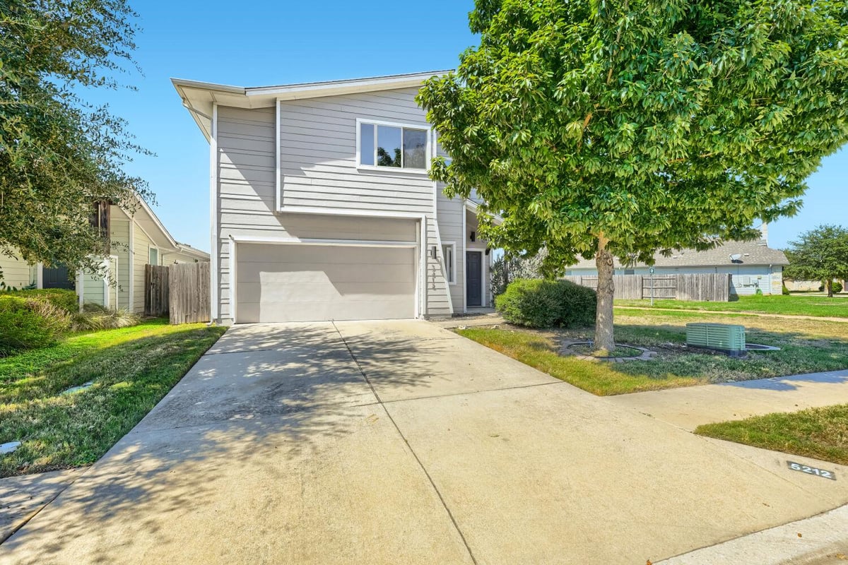 View 5212 Ingersoll LN in Austin 5212 Ingersoll LN, photo 1 of 40, Austin, Austin, TX