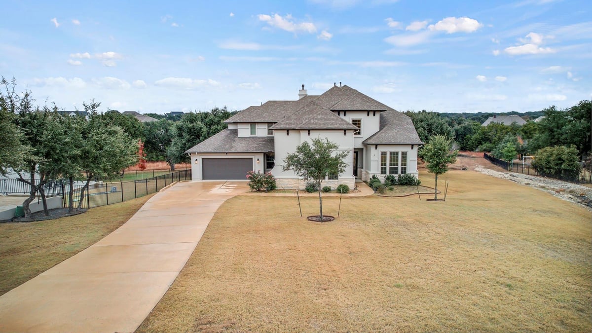 View 525 Houston Loop in Estates/Northgate Ph 1 Sec 1 525 Houston Loop - front exterior - Luxury home in Estates/Northgate Ph 1 Sec 1, Liberty Hill, TX