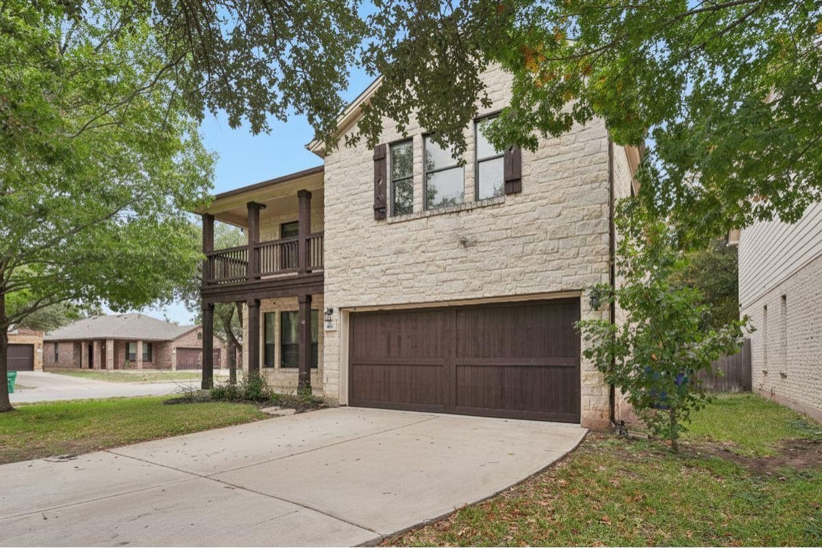 View 526 Clover Flat Rd in Silverado West Ph B Sec 04 526 Clover Flat Rd - property photo 1 - Luxury home in Silverado West Ph B Sec 04, Cedar Park, TX