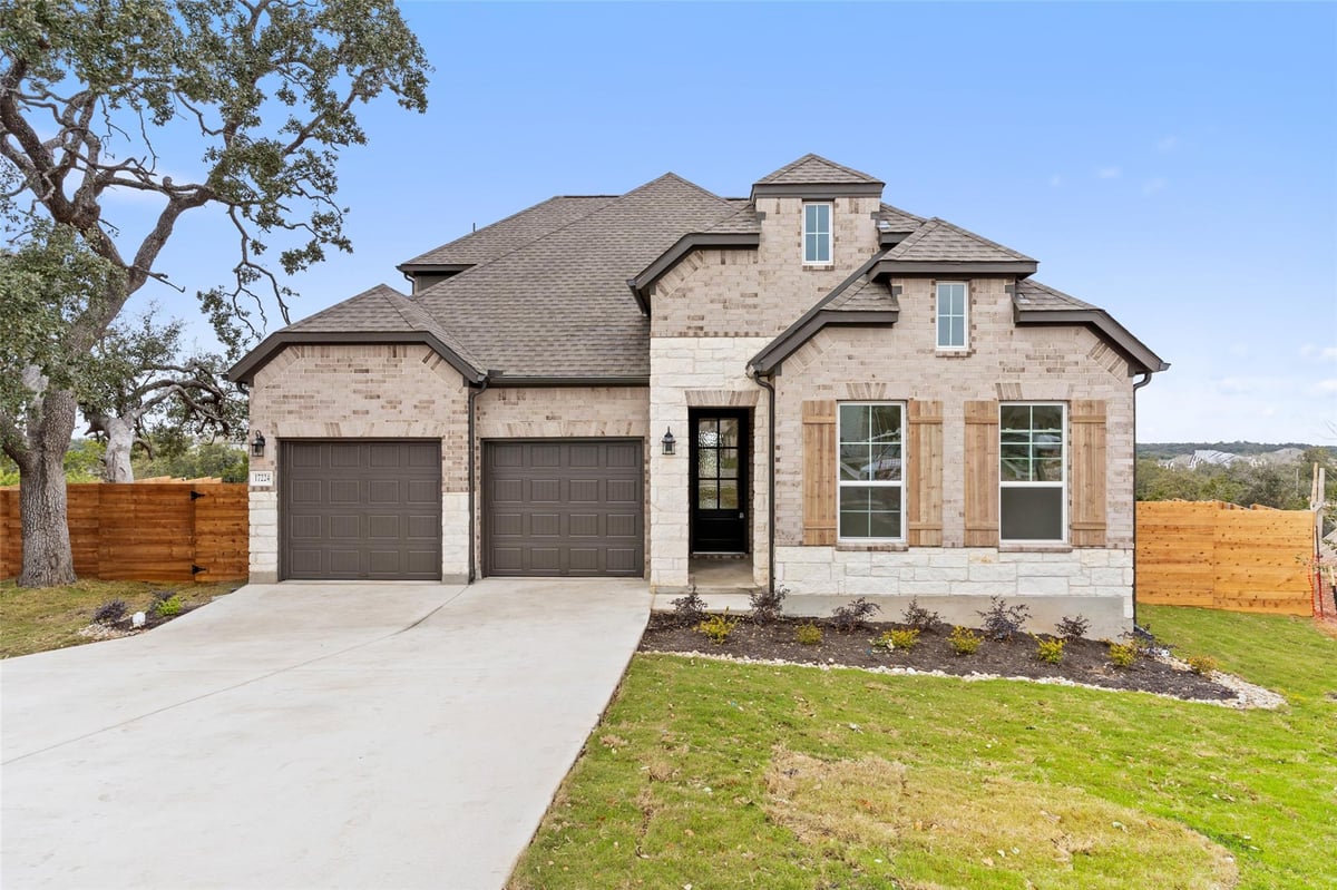 View 528 Redding WAY in Berry Creek Highlands 528 Redding WAY - front exterior - Luxury home in Berry Creek Highlands, Georgetown, TX