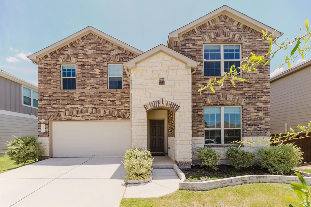 View 529 Gray Hawk Rdg in Summerlyn West Sec 2 529 Gray Hawk Rdg - front exterior - Luxury home in Summerlyn West Sec 2, Leander, TX