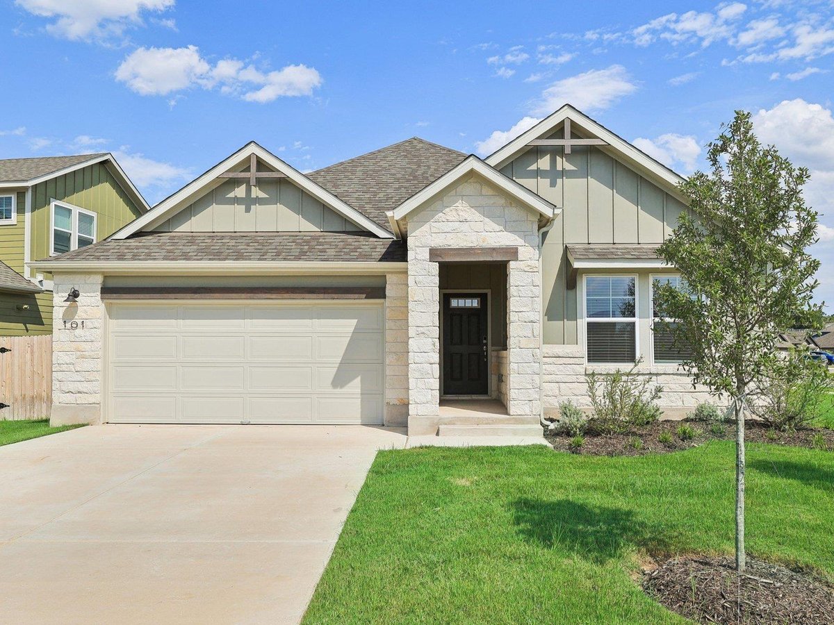 View 530 Lavender Crest CV in Butler Farms 530 Lavender Crest CV - front exterior - Luxury home in Butler Farms, Liberty Hill, TX