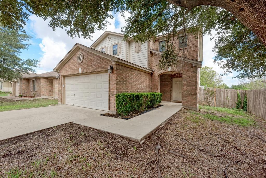View 530 Sheep Trail DR in Waterleaf Ph B Sec 1 530 Sheep Trail DR - property photo 1 - Luxury home in Waterleaf Ph B Sec 1, Kyle, TX