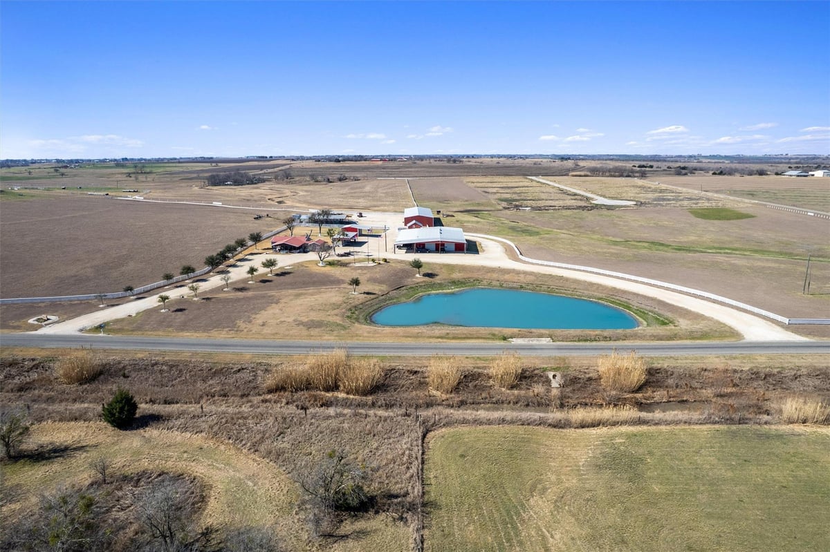 View 5300 County Road 424 in n/a 5300 County Road 424 - front exterior - Luxury home in n/a, Taylor, TX