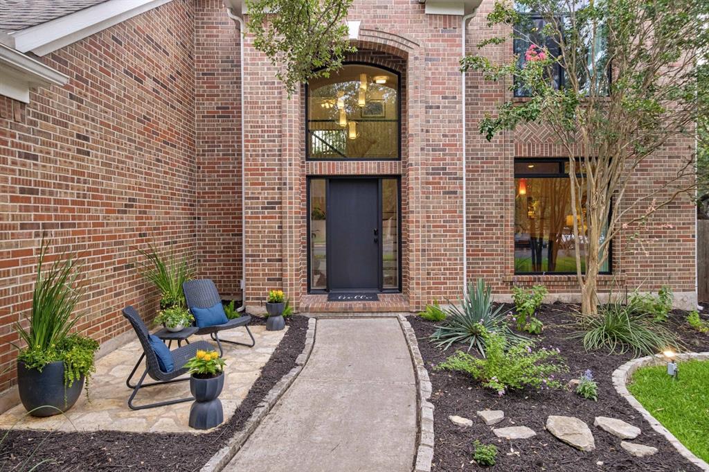 View 5303 Austral Loop in Circle C Ranch Ph C Sec 05-B 5303 Austral Loop - front exterior - Luxury home in Circle C Ranch Ph C Sec 05-B, Austin, TX