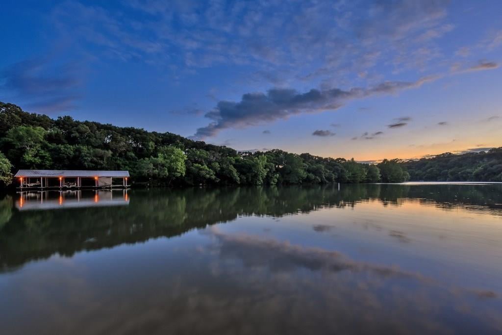 View 5303 S Scout Island Cir in Lake Austin 5303 S Scout Island Cir - property photo 1 - Luxury home in Lake Austin, Austin, TX