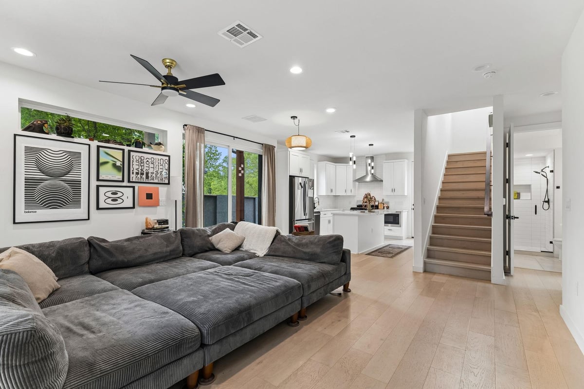 Primary bedroom - 5305 Ledesma Rd Unit #1 Primary bedroom at 5305 Ledesma Rd Unit #1 - 4 bed 4 bath home