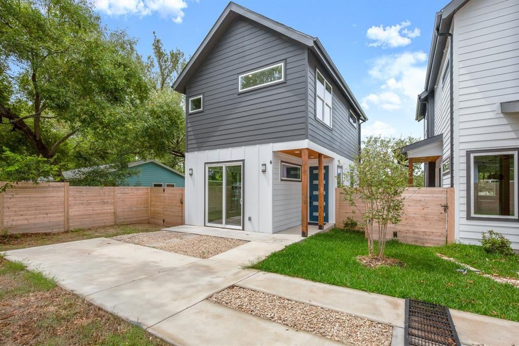 View 5305 Ledesma Rd Unit #4 in CASA AVILA 5305 Ledesma Rd Unit #4 - front exterior - Luxury home in CASA AVILA, Austin, TX