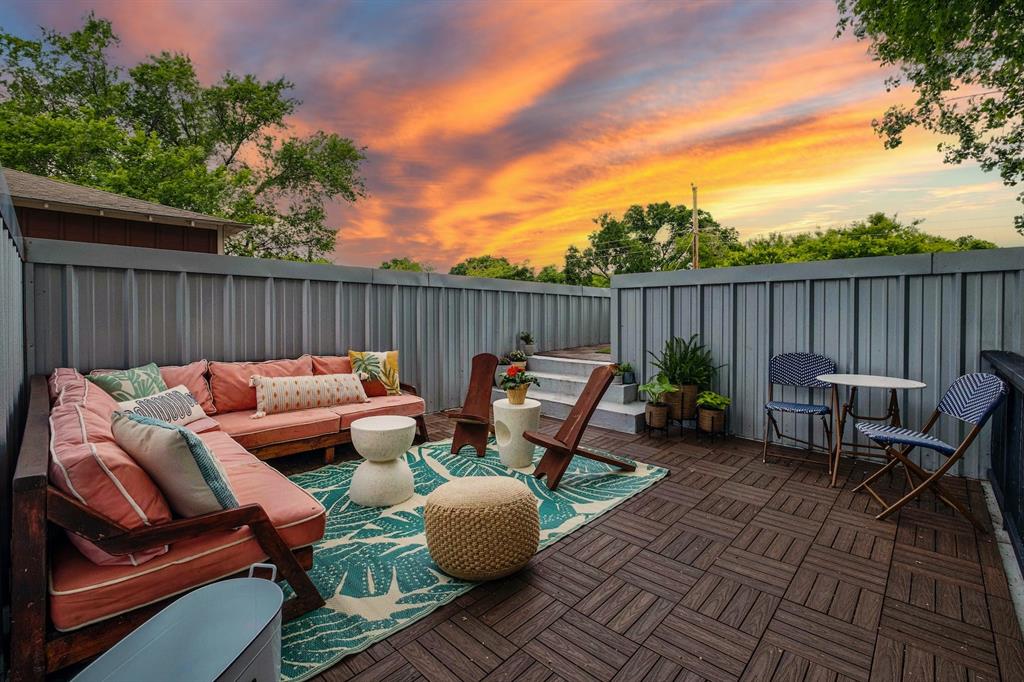 View 5307 Prock Ln Unit #1 in Green Valley 02 5307 Prock Ln Unit #1 - front exterior - Luxury home in Green Valley 02, Austin, TX
