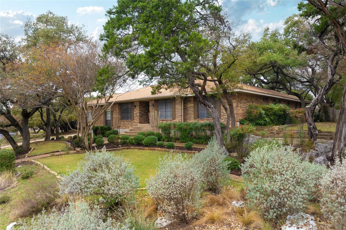 View 5314 Musket Ridge in Great Hills 8-A 5314 Musket Ridge - front exterior - Luxury home in Great Hills 8-A, Austin, TX