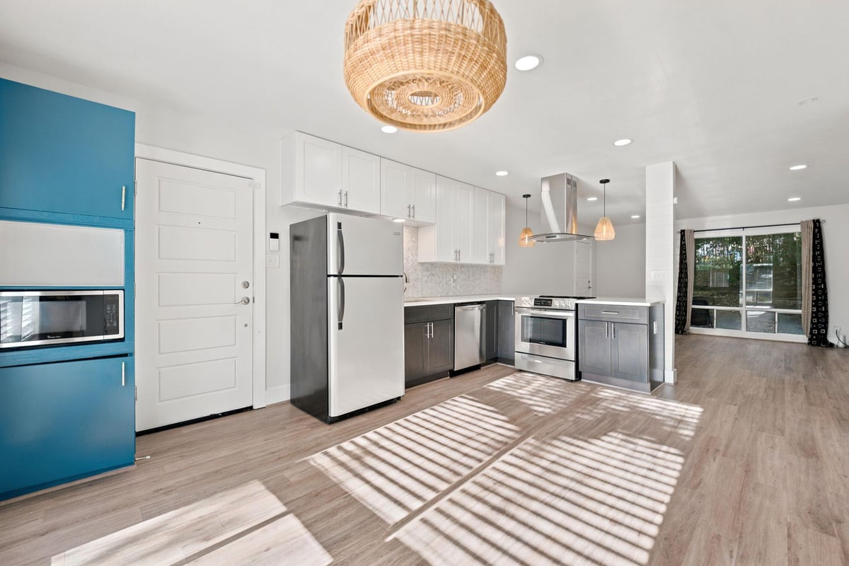 View 5332 Balcones DR Unit #B in Highland Park West Condo Amd 5332 Balcones DR Unit #B - front exterior - Luxury home in Highland Park West Condo Amd, Austin, TX